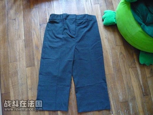 深灰色9分裤 T36 VERTBAUDET 全新 10欧