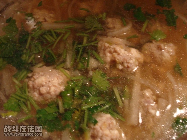 soupe aux boulettes de porc et tofu