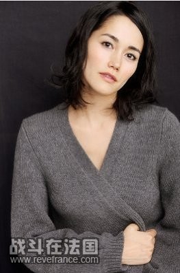 Sandrine Holt_01.jpg