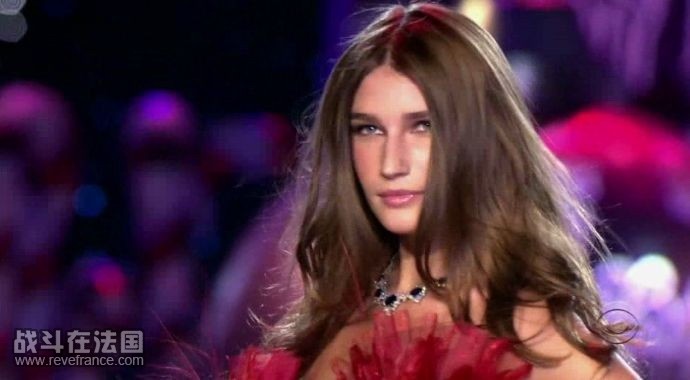 vs_fashion-show-2005_05.jpg