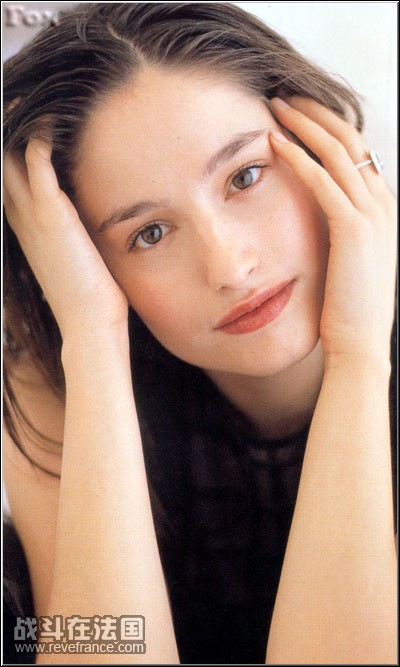 1170591148_34994_jolie4630tc_123_203lo.jpg