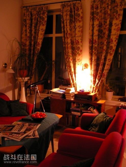 温馨的livingroom.jpg