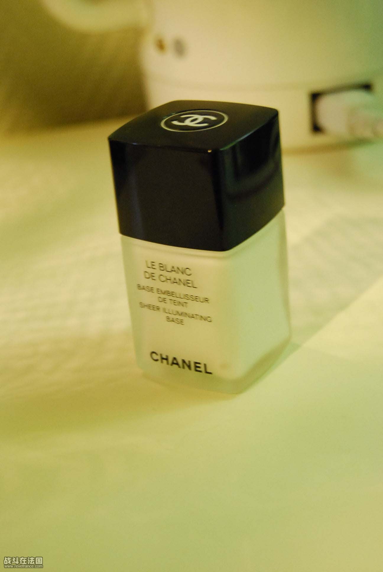CHANEL BASE BLANC.jpg