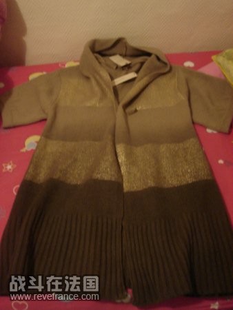 MANOUKIAN衣服.jpg