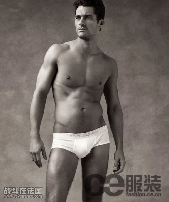 顶级男模David Gandy为Dolce&Gabbana拍摄的08年性感月历1.jpg