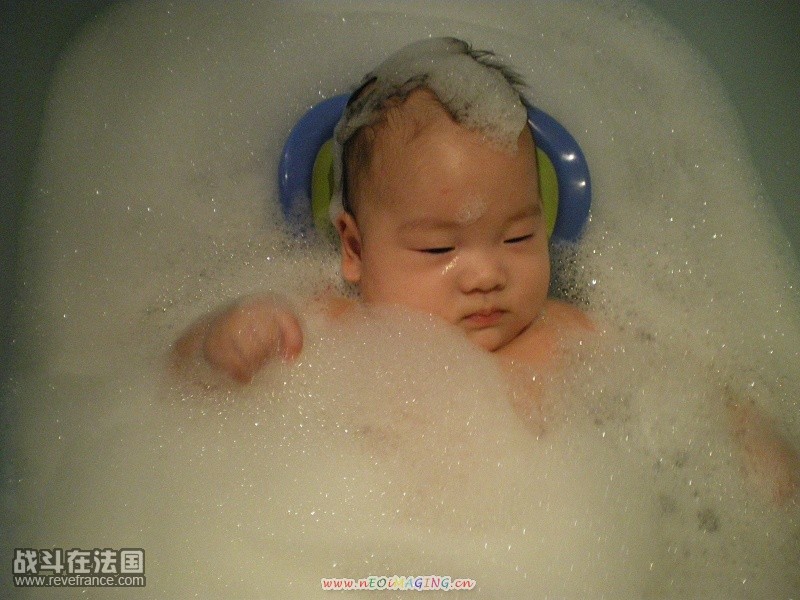 泡泡浴哦