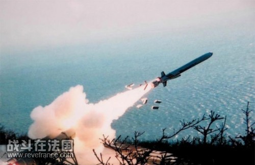 解放军C-602岸基反舰导弹.jpg