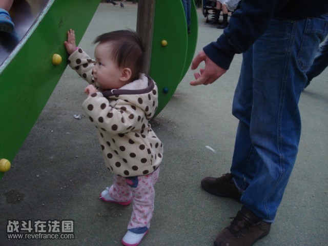 上面的小鬼快下来，我来也！