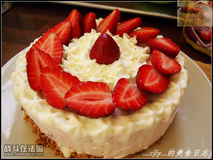 草莓起斯蛋糕2.jpg
