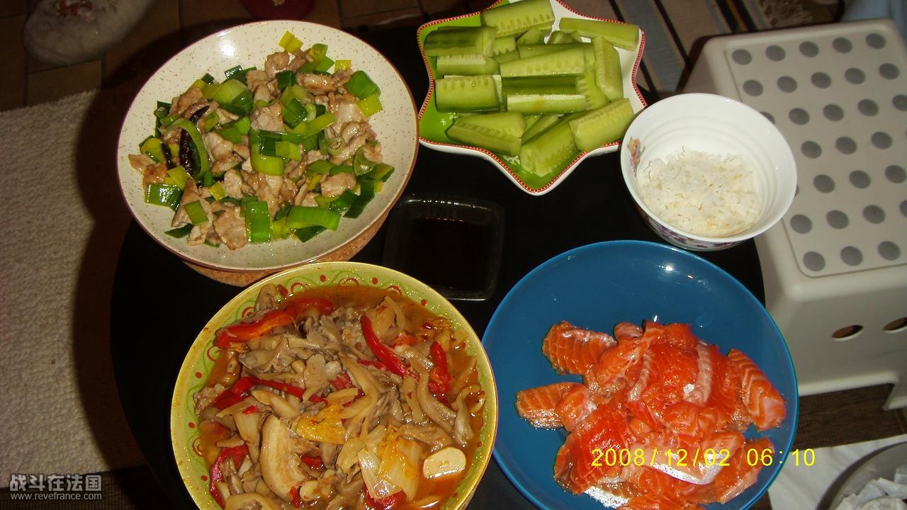 三文鱼  黄瓜   肉炒北风菌   大葱里脊.jpg