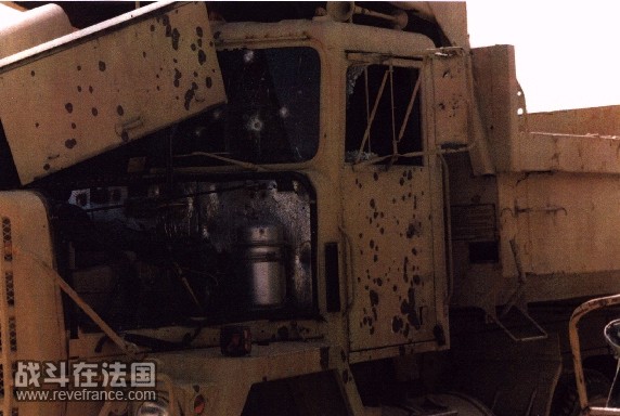6a-TRUCK568单位弹痕累累的卡车.jpg