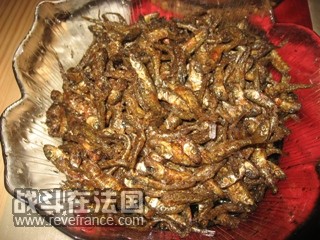 小熏鱼.JPG