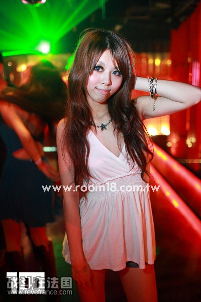 l_7065.jpg