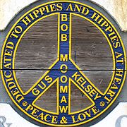 180px-Hippie_memorial_peace_sign.jpg