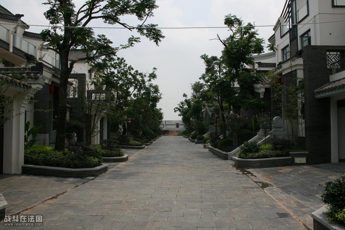 PHOTOM3.JPG