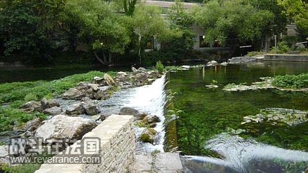 Fontaine de Vaucluse-26 - Copie.JPG