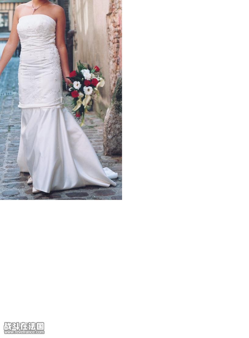 robe.jpg