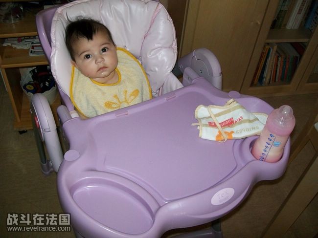 都围着我，干什么呢