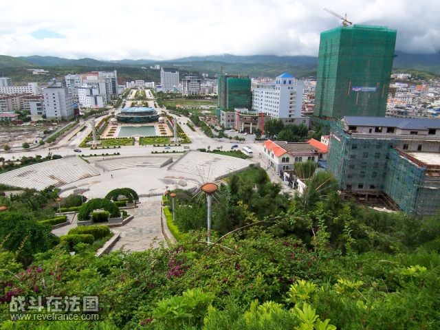 大理新城 - 没意思， 连人影都见不到