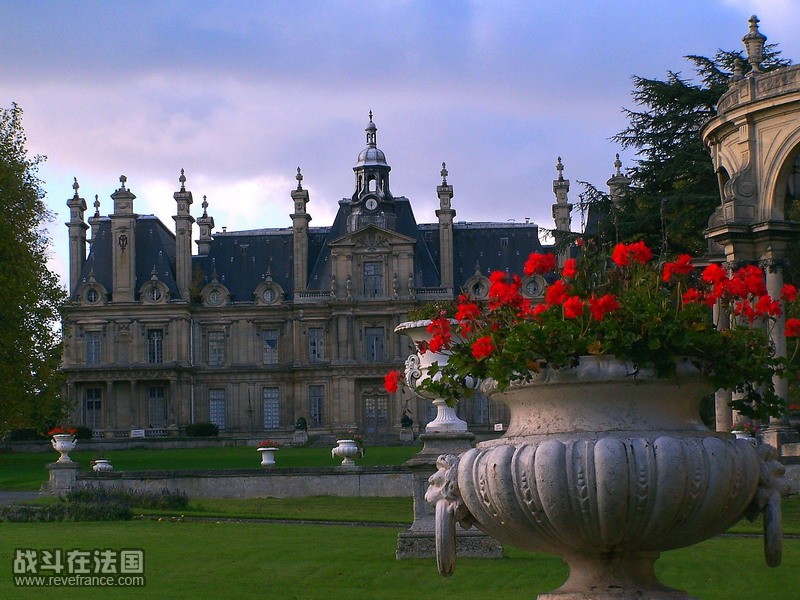公寓不远的chateau