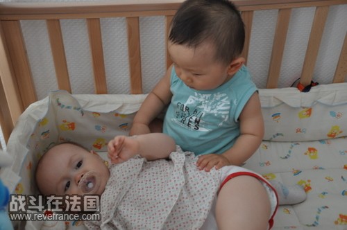 不要睡觉，一起玩玩嘛