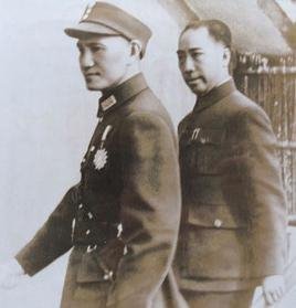 戴笠和校长.jpg