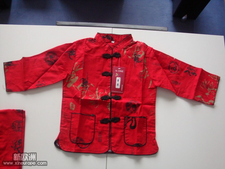 中国风4到6岁小孩衣一套，盘花扣，全棉.JPG