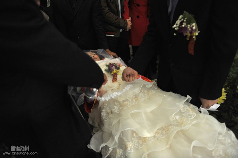 5UNA2BL800AP0001[1].jpg