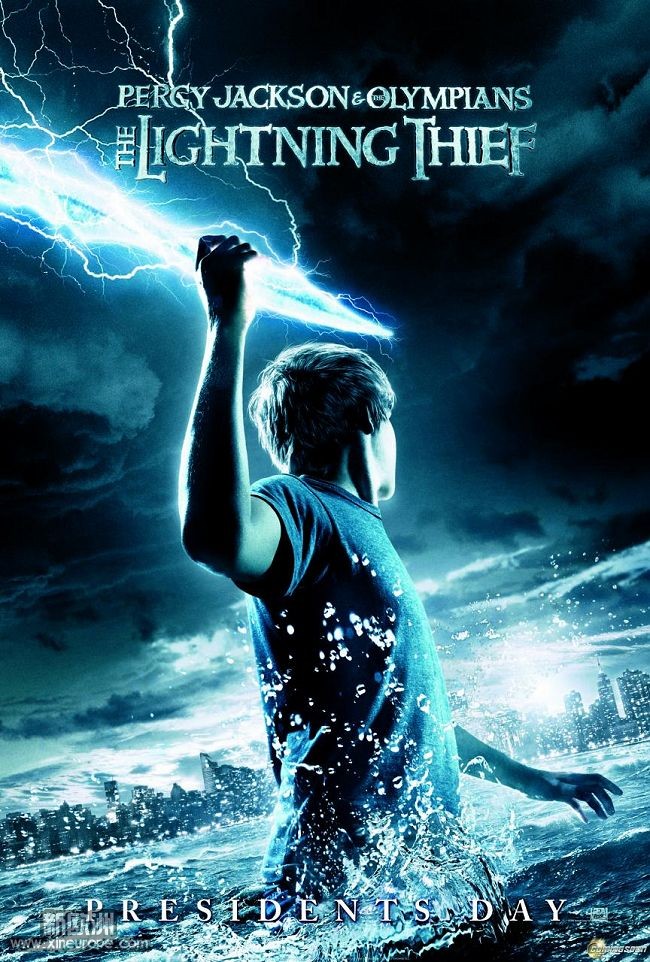 Percy_Jackson_le_voleur_de_foudre_nouvelle_affiche_1.jpg