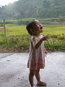 雨水真好喝。