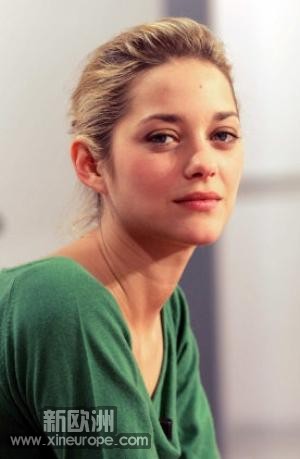 VICTORINE - Marion Cotillard.jpg