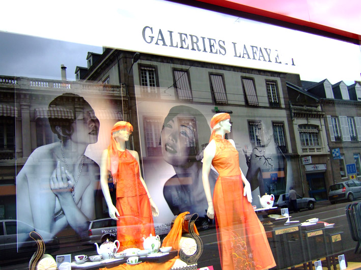 lafayette vitrine laladear1.jpg