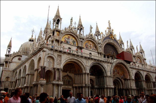 威尼斯圣马可教堂-小.jpg