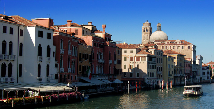 威尼斯的民居-5-小.jpg