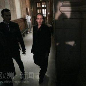 约翰-加利亚诺被剥夺法国荣誉军团勋章